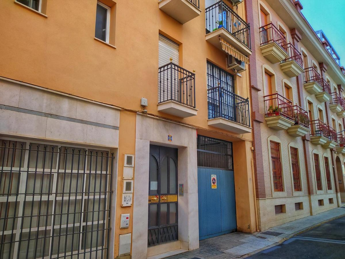 Апартаменти Apartamento Con Parking Gratis En Centro, Merced Уельва Екстер'єр фото